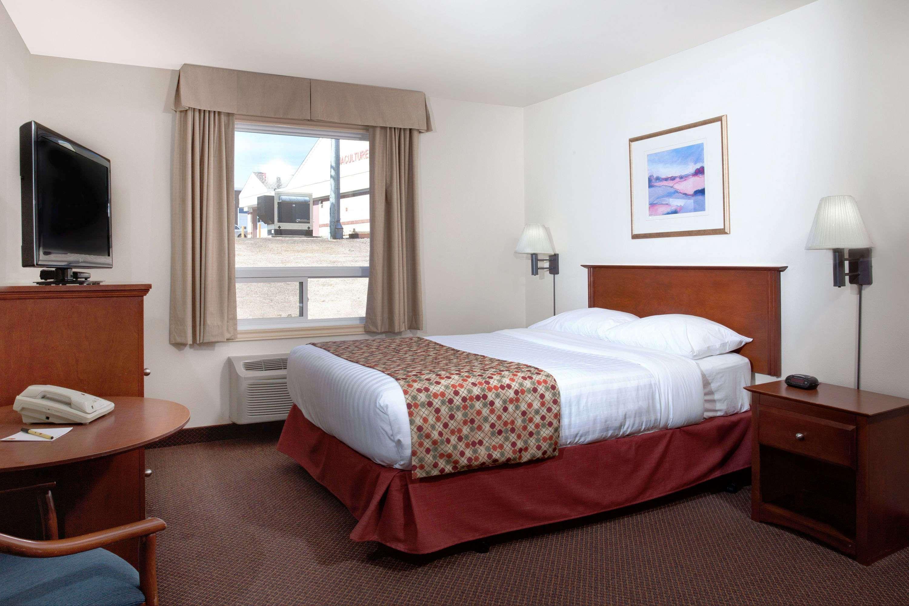 Super 8 By Wyndham Caraquet Hotell Exteriör bild