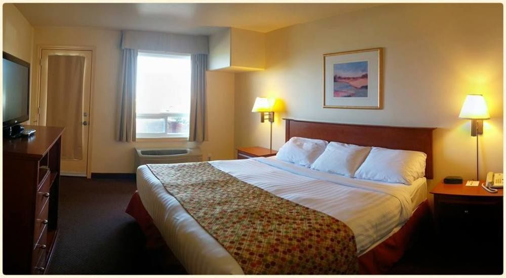 Super 8 By Wyndham Caraquet Hotell Exteriör bild